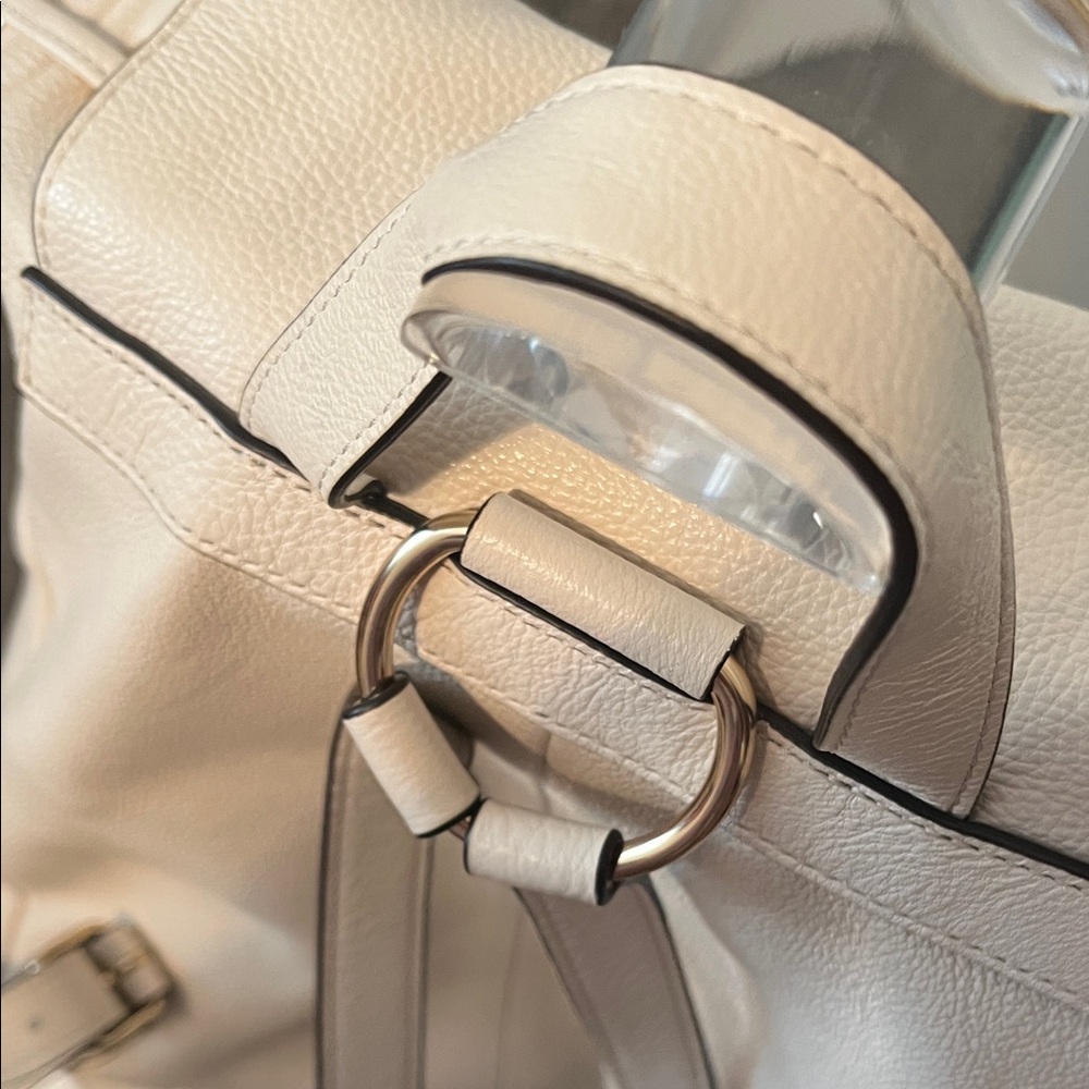 Coach Billie Chalk White Pebbled Leather Backpack w/Adjustable Straps & Pockets! - Picture 4 of 16